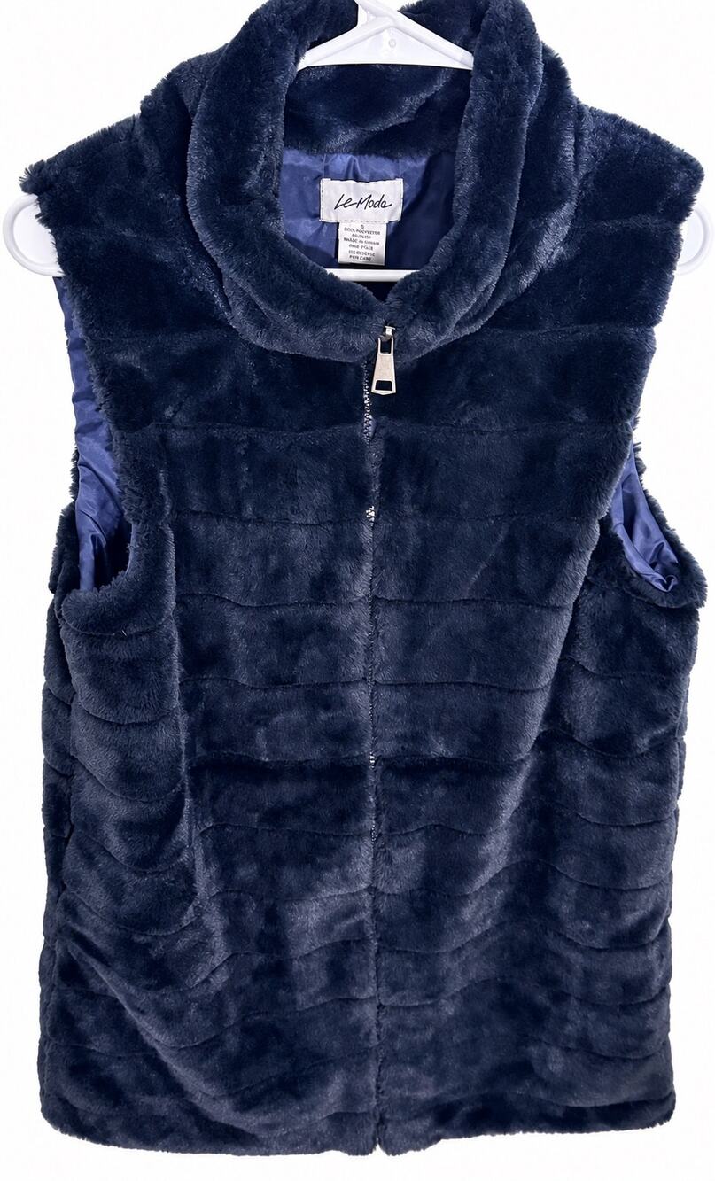 Le Moda Women’s Small Navy Blue Faux Fur Full-Zip Vest